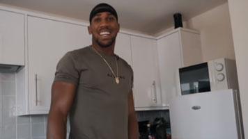 Энтони Джошуа показал свое скромное жилище