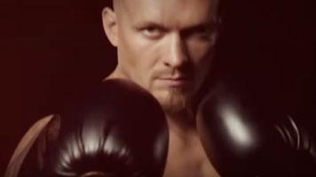 Усик отказался от пояса WBA