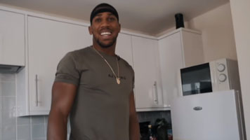 Энтони Джошуа показал свое скромное жилище